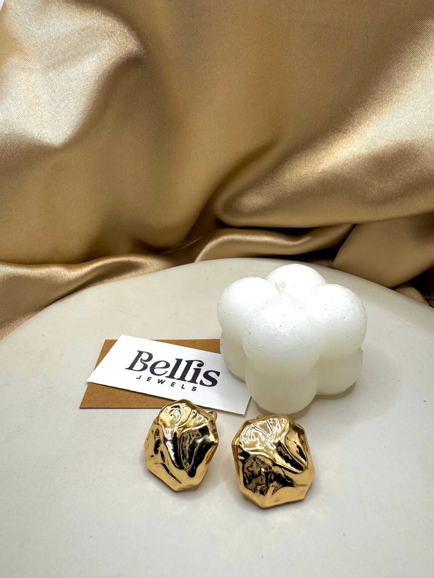 Elysia Studs